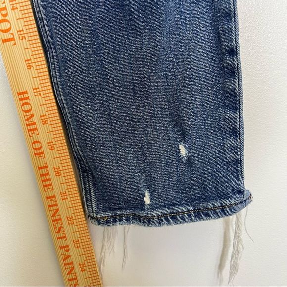 Abercrombie High Rise Mom Jeans Size 27 Short - Picture 9 of 12
